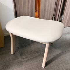 ニトリ ダイニングテーブルセットの画像