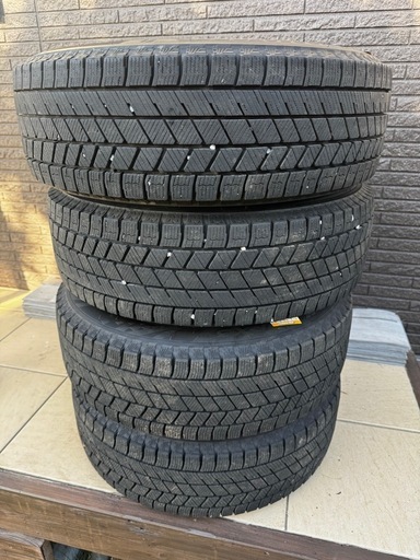 溝あり！ブリヂストンVRX3  　175/65/14　ヤリスに履いてました。