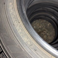 軽自動車など！14インチ深溝スタッドレス！の画像