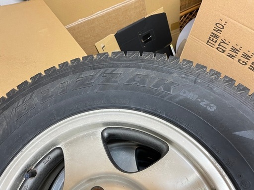 ブリヂストン ブリザック ジムニー 215/80R16 JA11純正アルミ付き 中古