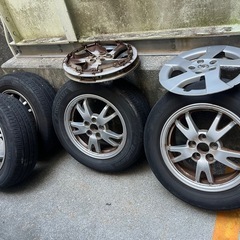 タイヤホイールの画像