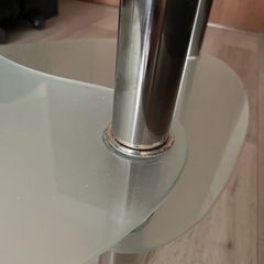 ガラステーブルの画像