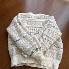 ニットの画像