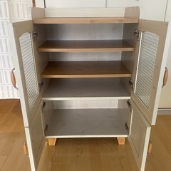 食器棚　キッチン収納の画像