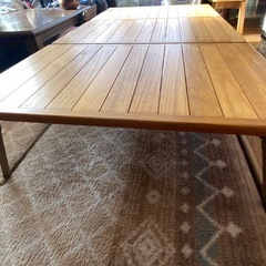 分割ベッドフレームの画像