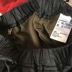 （東京・引き取り）ユニクロの秋冬服3点セット130cmおまけつきの画像