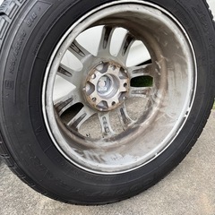 スタッドレスタイヤ4本の画像