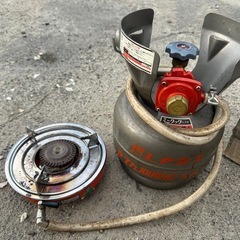 プロパンガスボンベ、コンロセット の画像