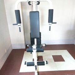 トレーニングマシンの画像