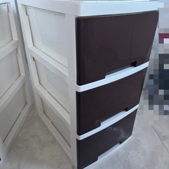 至急★新宿！オシャレなブラウンの収納ケース！の画像