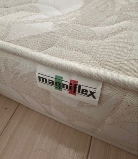 マニフレックス　マットレス　ハード