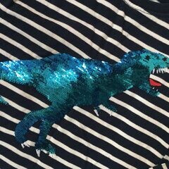 （東京・引き取り）H＆Mなど恐竜Tシャツ3枚組130cmの画像