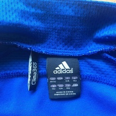 adidas トラックジャケットの画像