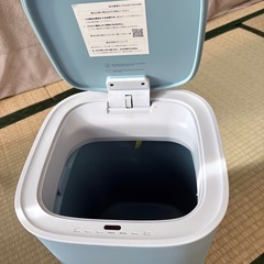 センサー付き　ゴミ箱の画像