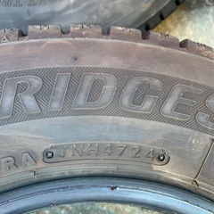 145R12 6Ｐ　２０２４年製スタッドレスタイヤ4本の画像