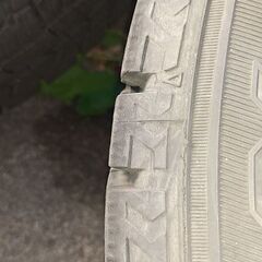 スタッドレスタイヤ　ホイールの画像