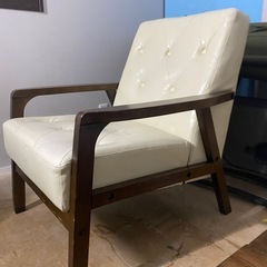 1人掛け椅子の画像