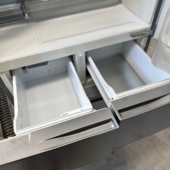 美品5ドア冷蔵庫　2010年製　動作確認済み　清掃、除菌済みの画像
