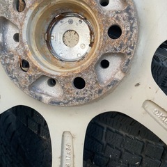 １７インチ　４本　PCD100 5穴　タイヤ付きの画像