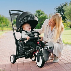 定価20900円　折りたたみ可　スマートトライク　10ヶ月頃から3歳まで　三輪車　ベビーカー代わりにもの画像