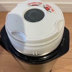 【使用可】サーモス　水筒の画像