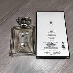 CHANEL 100ml 香水 N°5 購入時の箱付きの画像