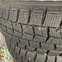 スタッドレスタイヤアルミセットの画像