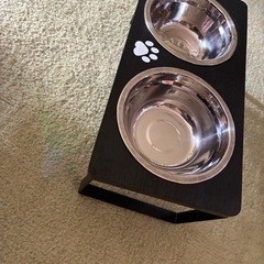 小型犬 猫ちゃん用 食器台 お皿付の画像