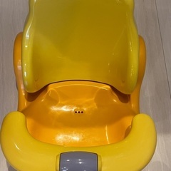 赤ちゃん用お風呂椅子の画像