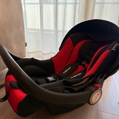 【ほぼ未使用】モンリーヴ　ベビーキャリーの画像