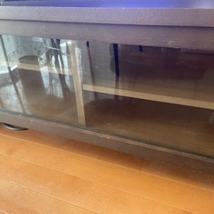テレビ台の画像