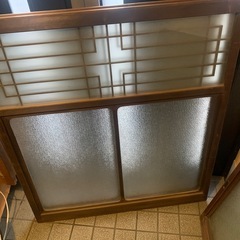 アンティーク　ヴィンテージ　ダイヤガラス　スリガラス戸
の画像