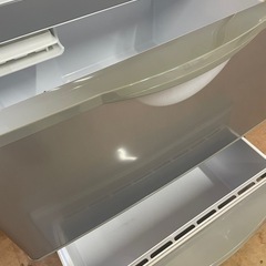 111801アクア3ドア冷蔵庫255L2011年製の画像