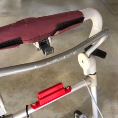 シルバーカー（キズあり）の画像