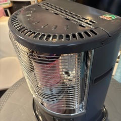 石油ストーブの画像