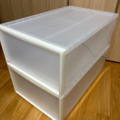 【最終値下げ】無印　ポリプロピレン 衣装ケース 中 ２個の画像