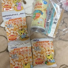 メリーズオムツテープパンツSM計82枚おまけ付きの画像