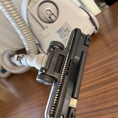 東芝｜TOSHIBA  VC-D50K-L 紙パック式掃除機 ブルー [紙パック式]254 VC-D50K-L 紙パック式掃除機 ブルー [紙パック式]の画像