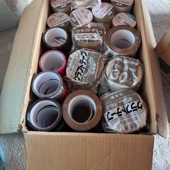 ガムテープやセロテープ大量の画像