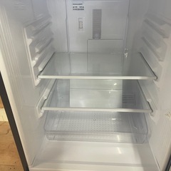 111805 シャープ2ドア冷蔵庫137L2016年製の画像