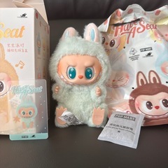 最安値　POP MART ラブブ Have a Seat ハブアシート QUQUの画像