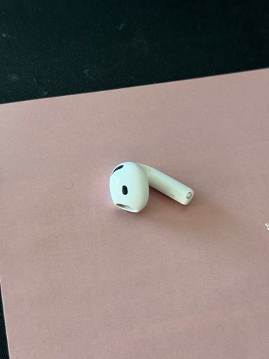 AirPod3イヤホン、片方右R