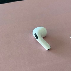 AirPod3イヤホン、片方右Rの画像