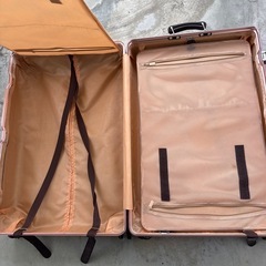 スーツケースの画像