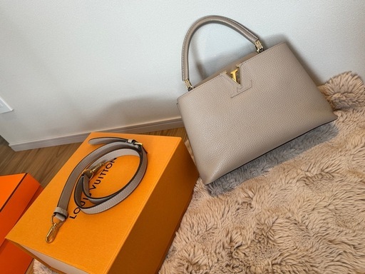 ルイヴィトン　バッグ　カプシーヌ M M