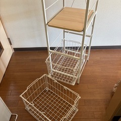 すき間収納　キッチン　棚　の画像