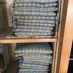 座布団29枚 の画像