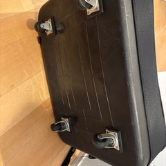 スキースノボーなどキャスター付きバッグの画像