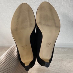 黒　パンプス　24.5の画像