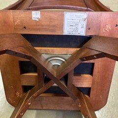 回転ダイニングチェアの画像